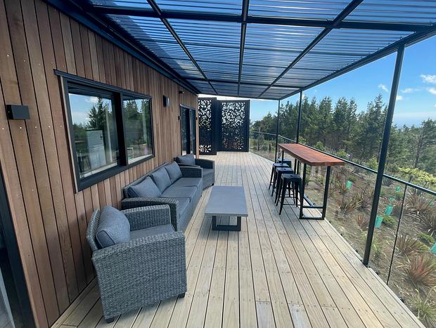 Photo 15 for Mangorei Heights - Ruru Cabin - No Cleaning Fees