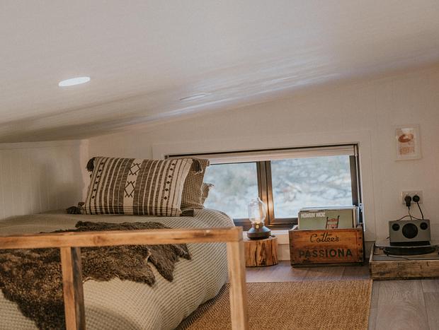 Photo 10 for The Crest - A Tiny House with a Big View