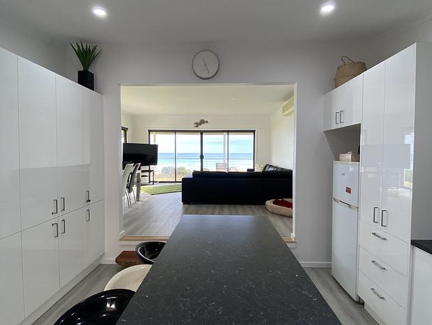 Photo 8 for Seaspray Beach House - Apollo Bay - Dog Friendly