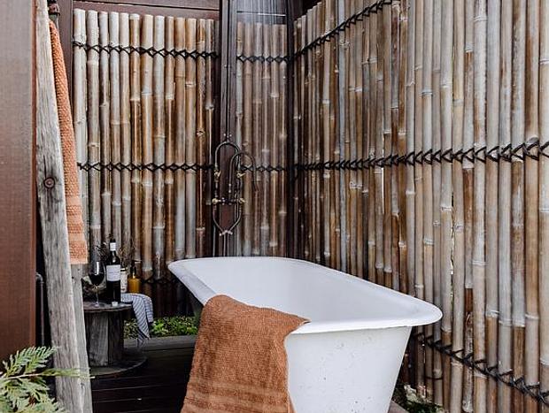 Photo 6 for Coastie Tinyhouse, Bathtub + Balcony, Terrigal.