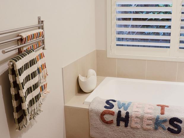 Photo 14 for Bombora Beach Shack Torquay-Sleeps 10