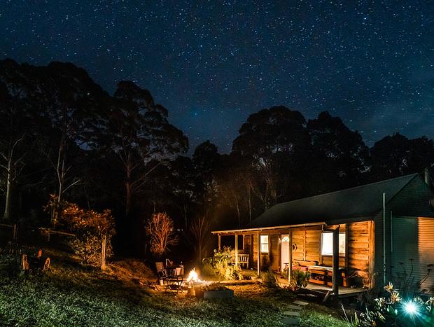 Photo 9 for Spacious Luxury Log Cabin Near Beach - dog-friendly & private at Bawley Ridge Farm