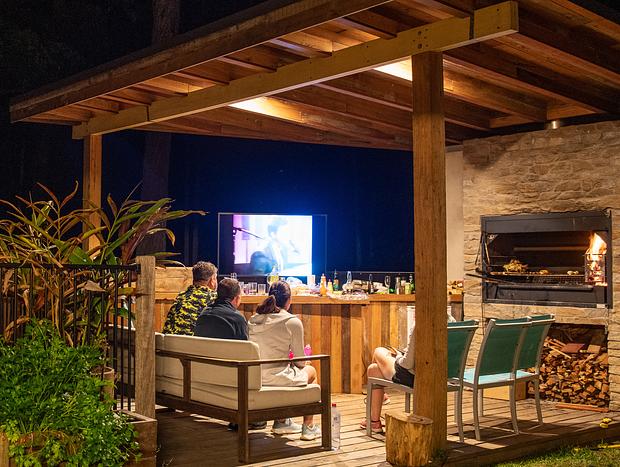 Photo 4 for Outdoor Livin'