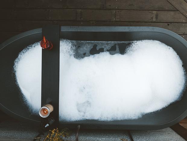Photo 5 for Cozy Couples Tiny home: Sauna,Outdoor Bath, Fire pit