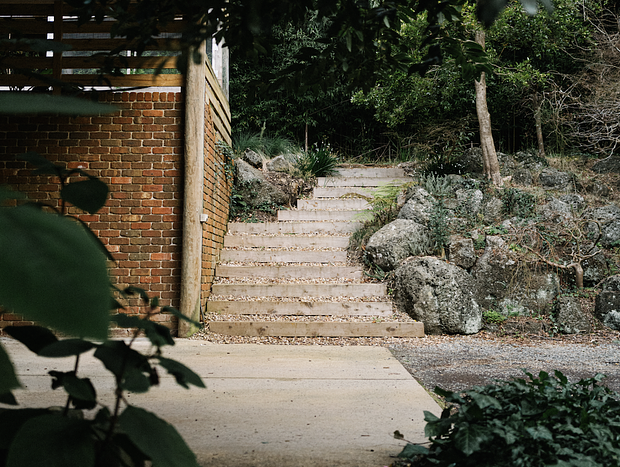 Photo 12 for Bush House in the Dandenong Ranges