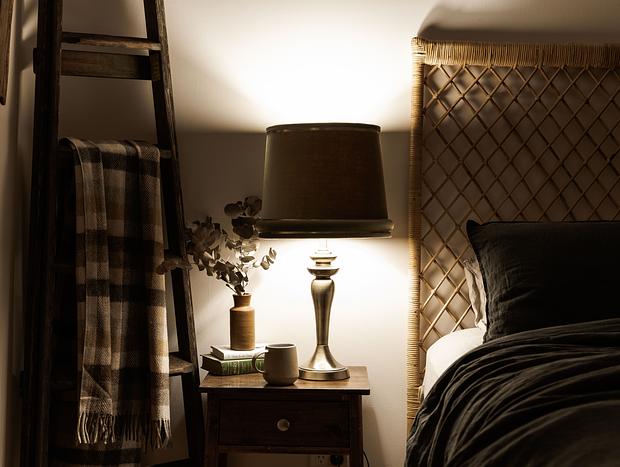 Photo 7 for Cosy Retreat with Mountain Views