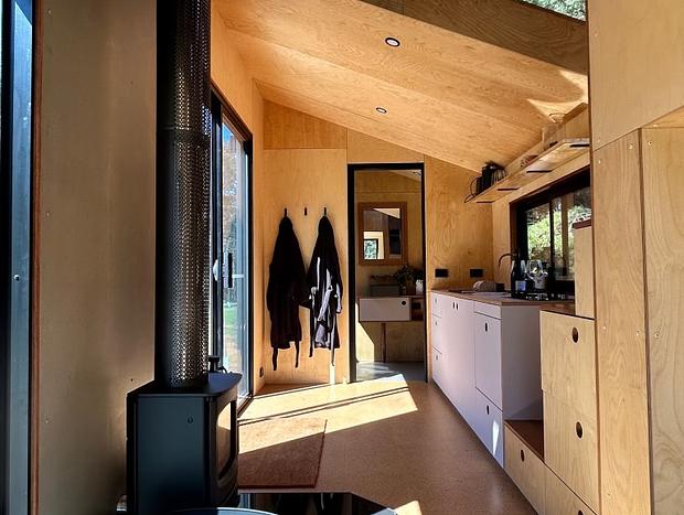 Photo 6 for Stylish Tiny Home in Trentham with a Luxurious Sauna!