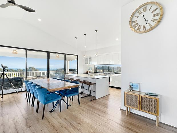 Photo 7 for Shelley Beach Retreat - Stay 3 Pay2 - Special Couples Rates Availiable