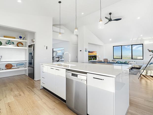 Photo 11 for Shelley Beach Retreat - Stay 3 Pay2 - Special Couples Rates Availiable