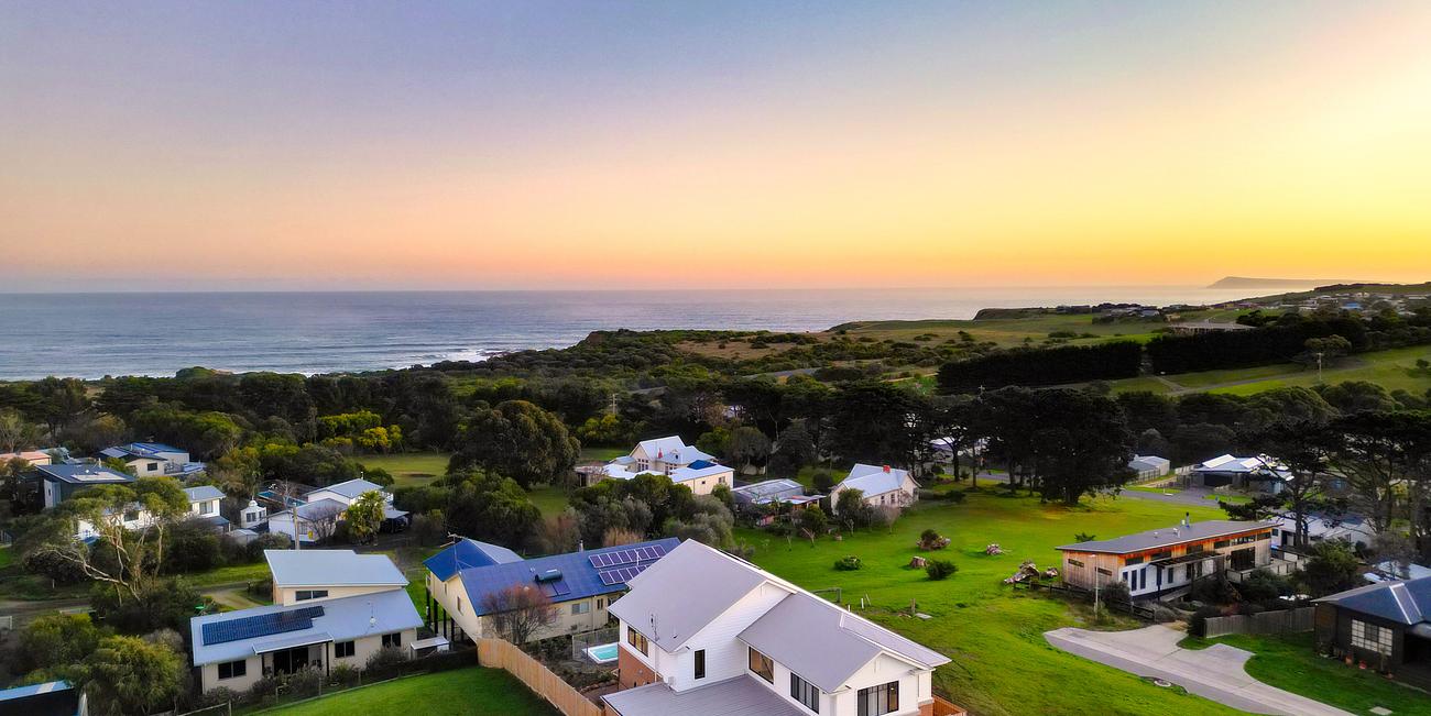 Shelley Beach Retreat Winter 2pm Sunday check in Beach house for