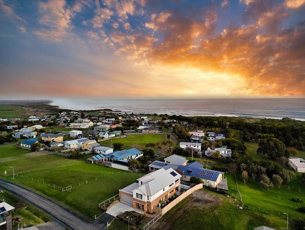 Photo 13 for Shelley Beach Retreat - Stay 3 Pay2 - Special Couples Rates Availiable