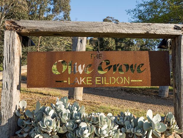 Photo 13 for The Olive Grove - Lake Eildon