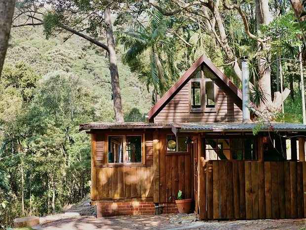 Photo 9 for Intimate Rainforest Retreat with Valley Views