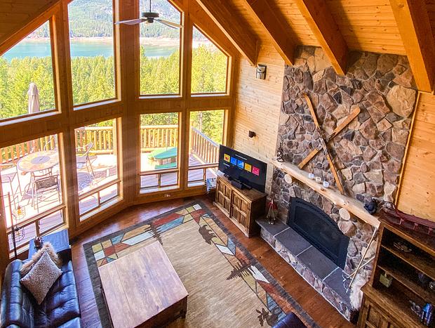 Photo 9 for Secret Pines - A Lux Cabin w/ Endless Views-Hot Tub & Star Gazing