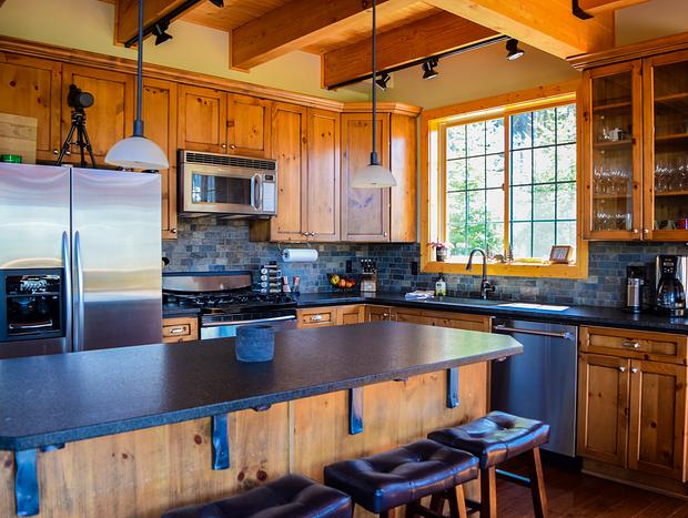 Photo 7 for Secret Pines - A Lux Cabin w/ Endless Views-Hot Tub & Star Gazing