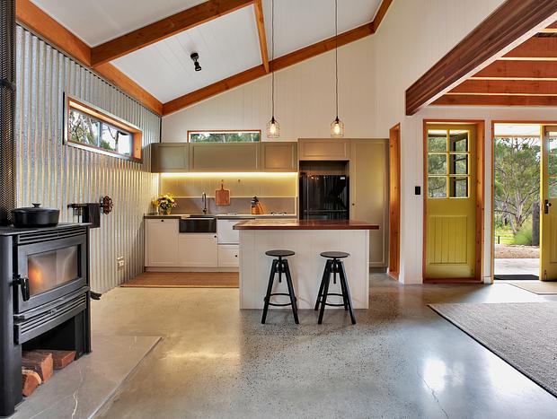 Photo 10 for Long Alley Barn - Peaceful Bushland Retreat