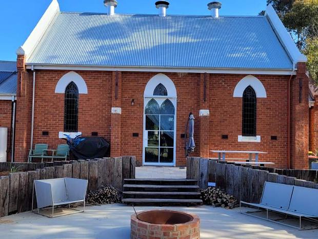 Photo 7 for The Vines - Wyuna: Luxury Church Retreat nr Echuca