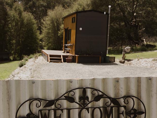 Photo 16 for Tiny House, Tremendous Views