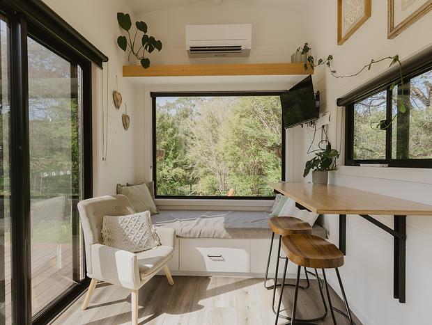 Photo 6 for Tiny House, Tremendous Views