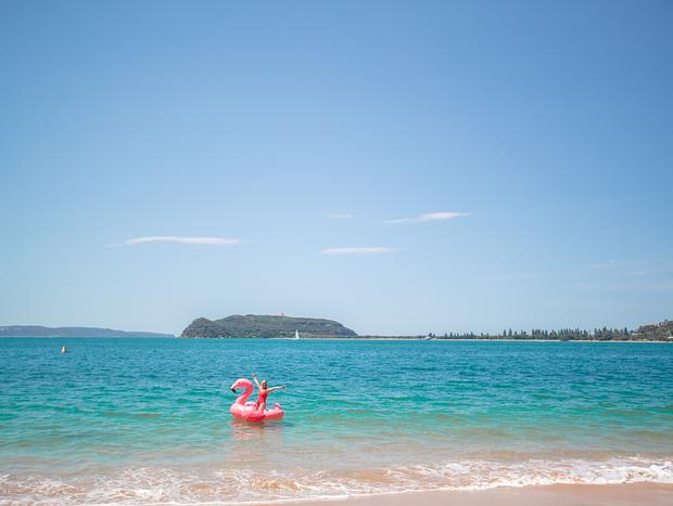 Photo 2 for Water toys - Blow up flamingo
