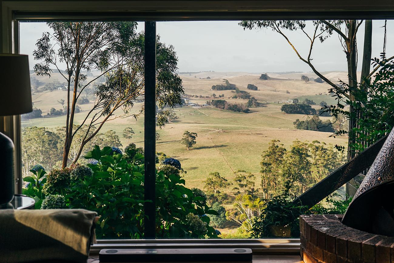 Bimbadeen Stunning Poowong Valley Views House for Rent in Poowong