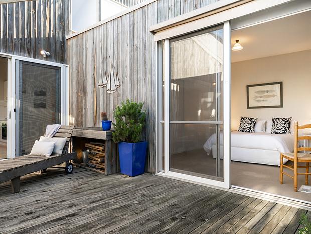 Photo 13 for Warrawee Beach Retreat - Sunday for Free! *Conditions apply - see below.