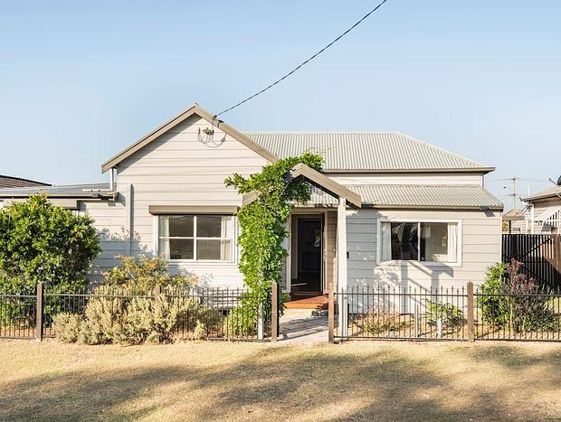 Photo 20 for Flamingo House - 7 mins to Pokolbin wineries
