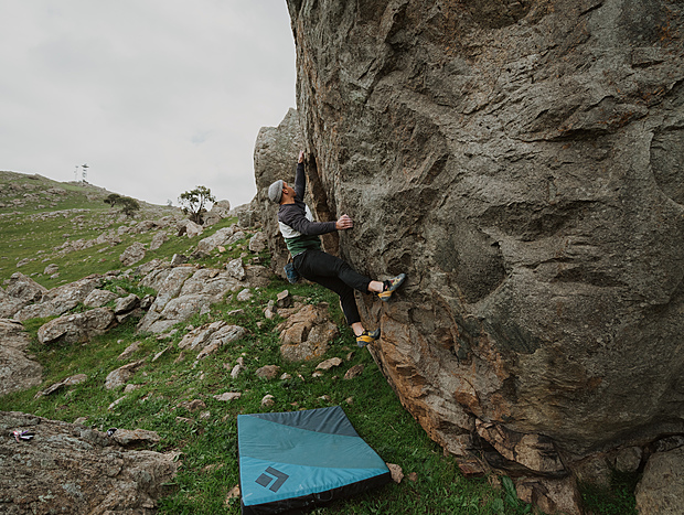 Photo 2 for Bouldering on Radar Ridge