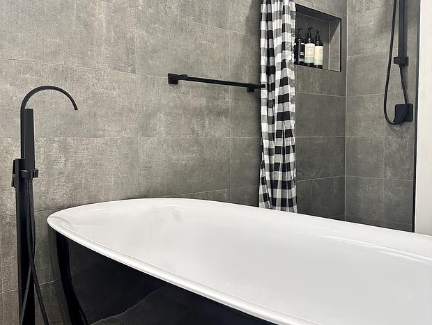 Photo 5 for Charming Trentham Village Retreat: Adorable Home with Modern Elegance