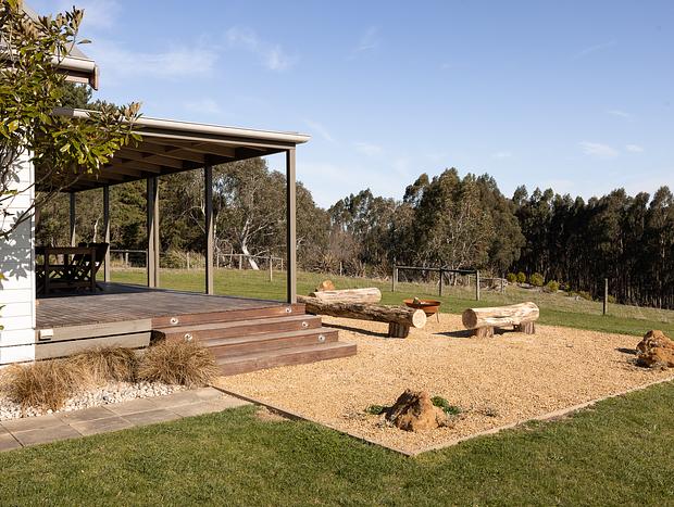 Photo 22 for Escape with the Whole Clan @ Carrajung Estate