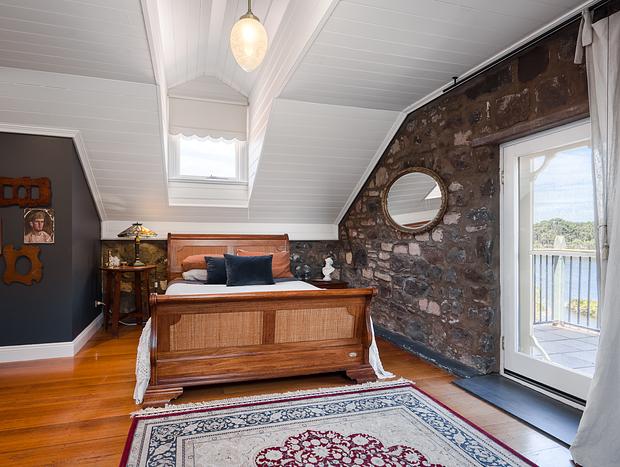Photo 15 for Stone Keepers Run - Historic Riverfront Home