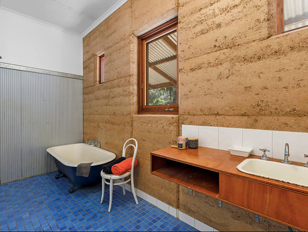 Photo 13 for Earthen home in Bonnie Doon, Australia