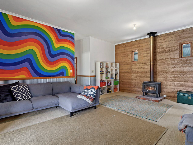 Photo 15 for Earthen home in Bonnie Doon, Australia