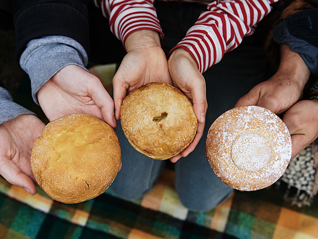 Photo 2 for Bilpin's Famous Apple Pies