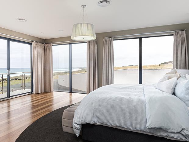 Photo 25 for 'house by the sea'