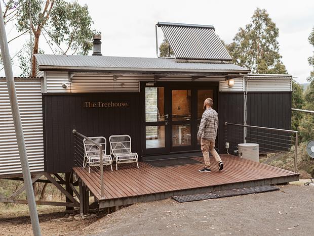 Photo 11 for Tree House in the Otways