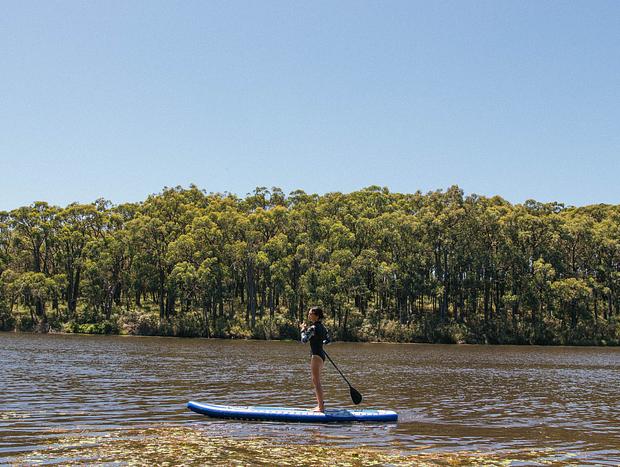 Photo 2 for Stand-up Paddle-boarding at Lake Aura Vale