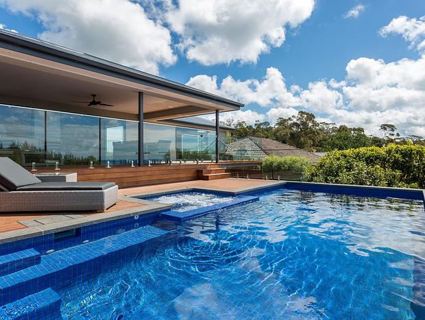 Photo 13 for Poolside Getaway - Dromana