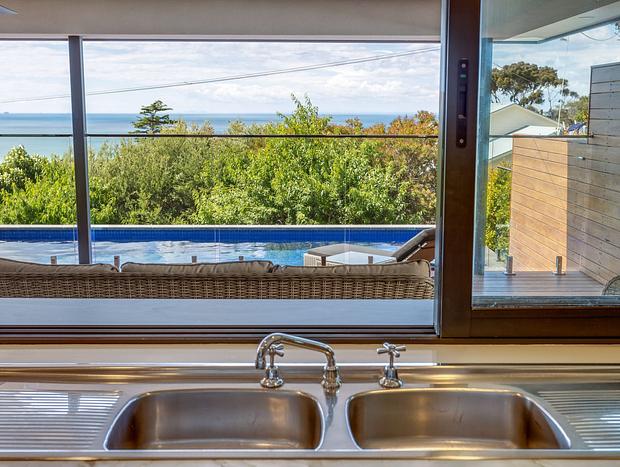 Photo 15 for Poolside Getaway - Dromana