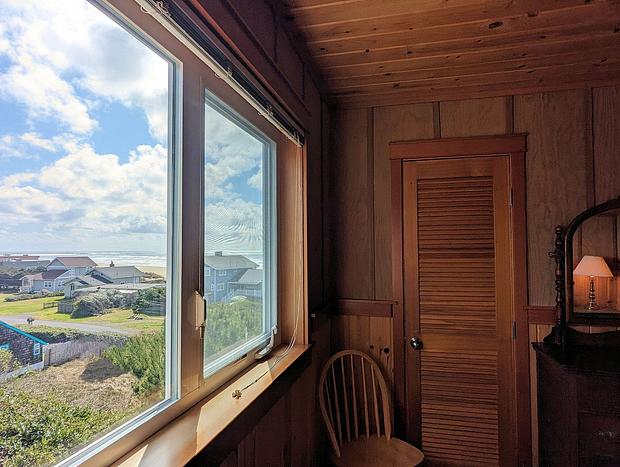 Photo 26 for Lighthouse Lookout virtually beach front at Heceta Beach