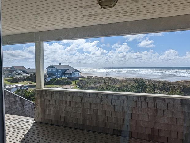 Photo 8 for Lighthouse Lookout virtually beach front at Heceta Beach