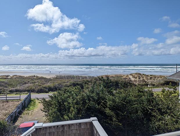 Photo 38 for Lighthouse Lookout virtually beach front at Heceta Beach