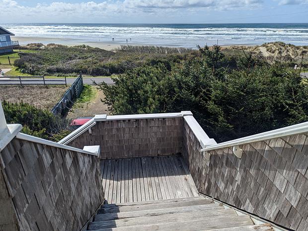Photo 42 for Lighthouse Lookout virtually beach front at Heceta Beach