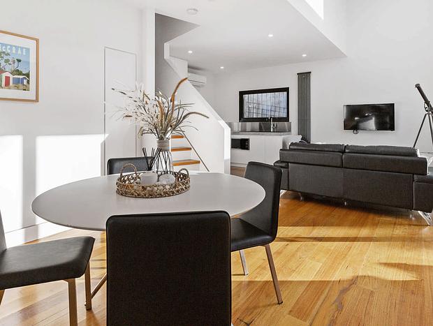 Photo 30 for The Loft House - McCrae