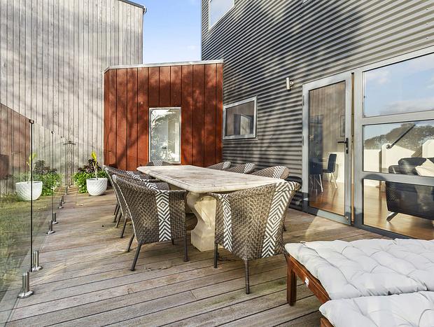 Photo 21 for The Loft House - McCrae