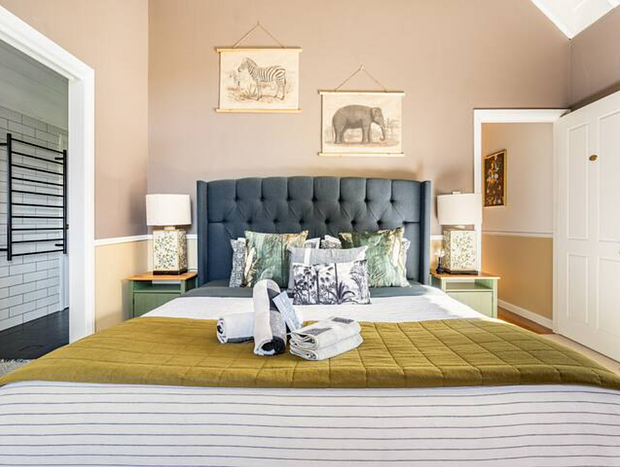 Photo 18 for Vintage Farmhouse Retreat w/Stunning Mountain View