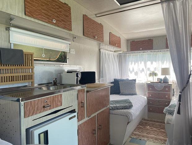 Photo 8 for Vineyard Vintage Caravan 'Polly'