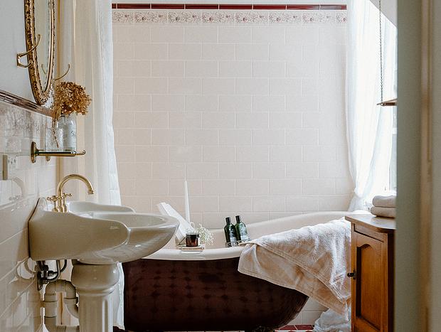Photo 66 for Vintage Farmhouse Retreat w/Stunning Mountain View