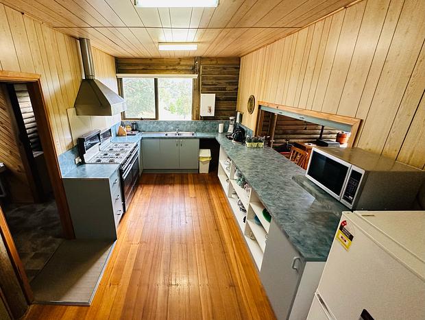 Photo 11 for Romantic Echo Ridge Spa Cabin