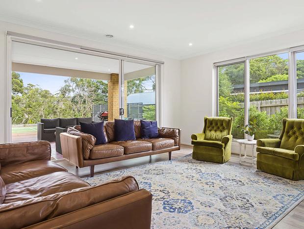 Photo 11 for Corymbia - Mount Martha